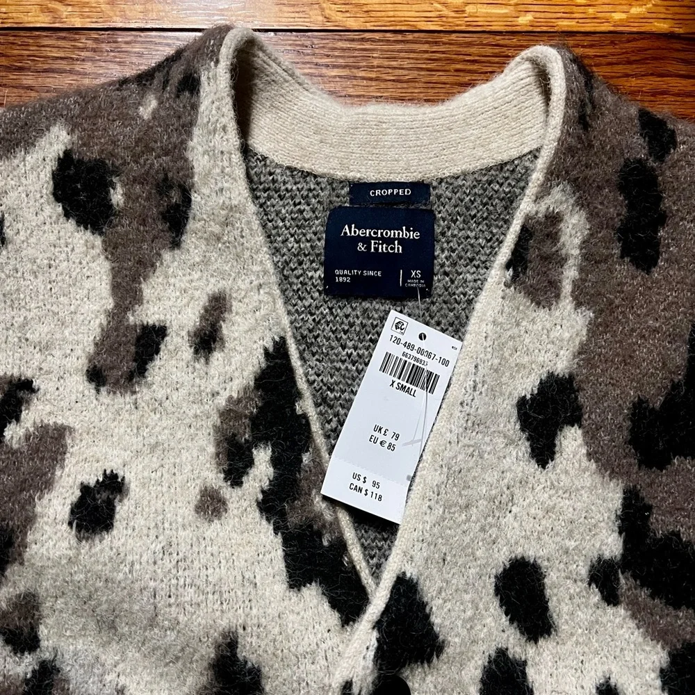 Abercrombie Cardigan - Picture 4 of 7